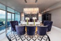 Часто применяют в одной модели диоды различных цветов, которые позволяют регулировать освещение в течение дня Часто применяют в одной модели диоды различных цветов, которые позволяют регулировать освещение в течение дня