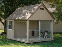 Вольер не стоит располагать на солнечной стороне, чтобы животное не страдало от жары в летнее время года Вольер не стоит располагать на солнечной стороне, чтобы животное не страдало от жары в летнее время года