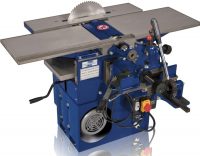 Многофункциональный фрезерно-токарный станок по дереву имеет большой удобный стол, позволяющий выполнять работы даже с заготовками больших размеров Многофункциональный фрезерно-токарный станок по дереву имеет большой удобный стол, позволяющий выполнять работы даже с заготовками больших размеров