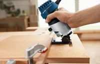 Кромочный фрезер используется для снятие фаски, скругления краев, формирование декоративных желобков а также для вырезания пазов под петли для мебели Кромочный фрезер используется для снятие фаски, скругления краев, формирование декоративных желобков а также для вырезания пазов под петли для мебели