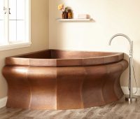 Чугунные ванны довольно тяжелые, что важно учитывать при заказе и транспортировке Чугунные ванны довольно тяжелые, что важно учитывать при заказе и транспортировке