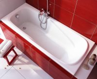 Стальную ванну всегда можно обновить с помощью акрилового вкладыша Стальную ванну всегда можно обновить с помощью акрилового вкладыша