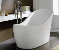 Пример интересной модели ванной, которая не занимает много места, но в тоже время довольно вместительна Пример интересной модели ванной, которая не занимает много места, но в тоже время довольно вместительна